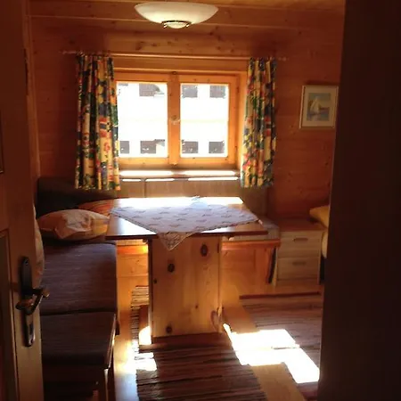 Holiday home Zirmheim