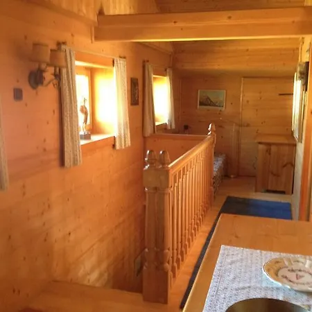 בית נופש Zirmheim פרטיסאו