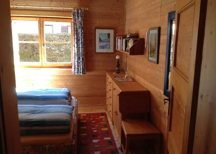 Semesterbostad Zirmheim *