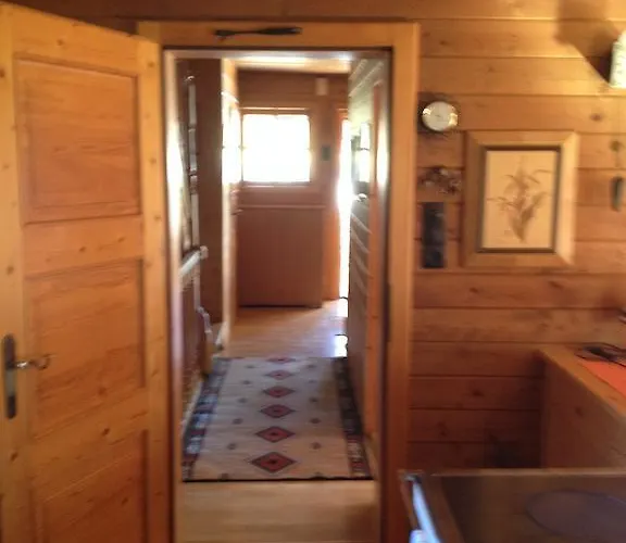 Semesterbostad Zirmheim